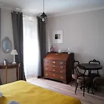O Guest house